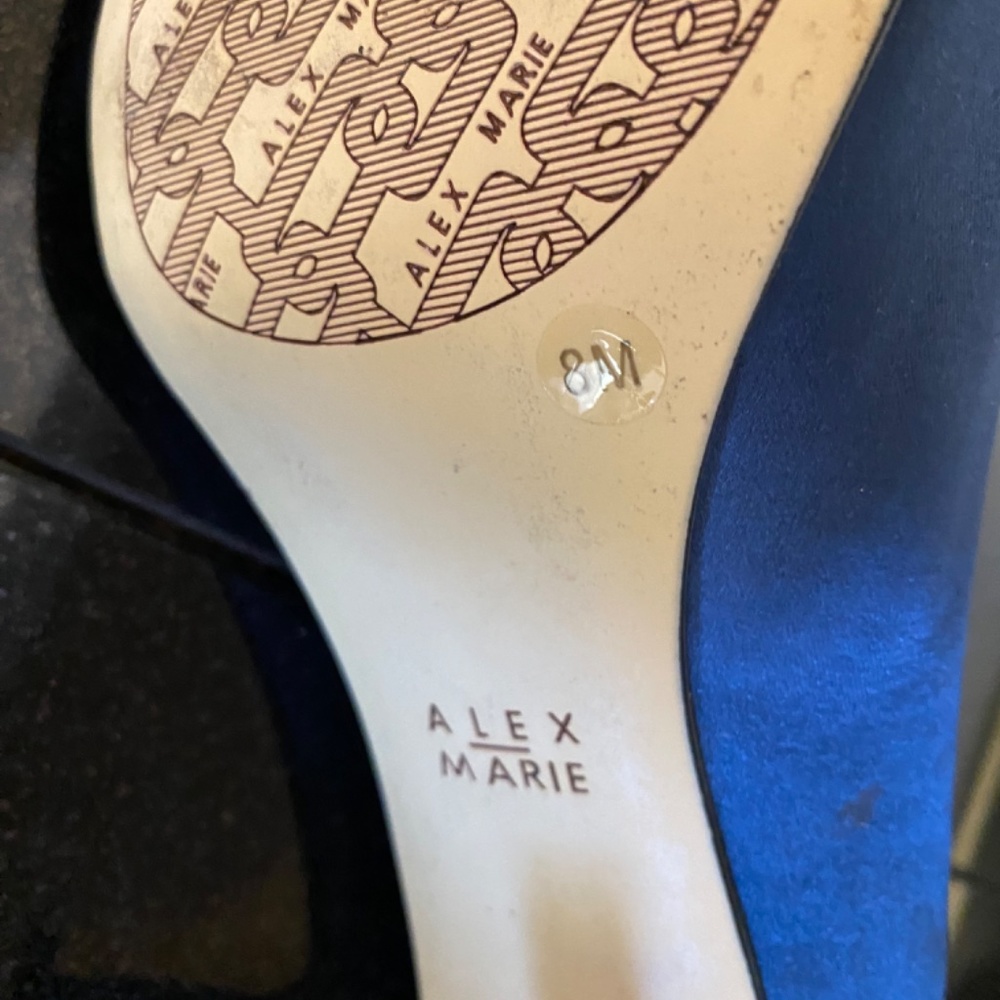 Alex Marie - Picture 10 of 13